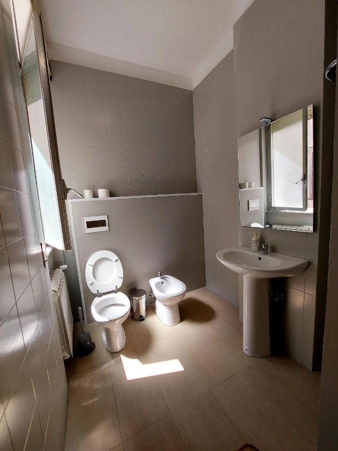 Bed and Breakfast La Dulce Stanza Genua Exterior foto